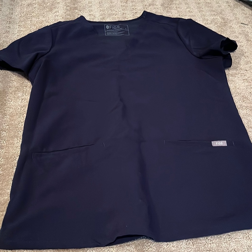 Figs 3 Pocket Scrub Top